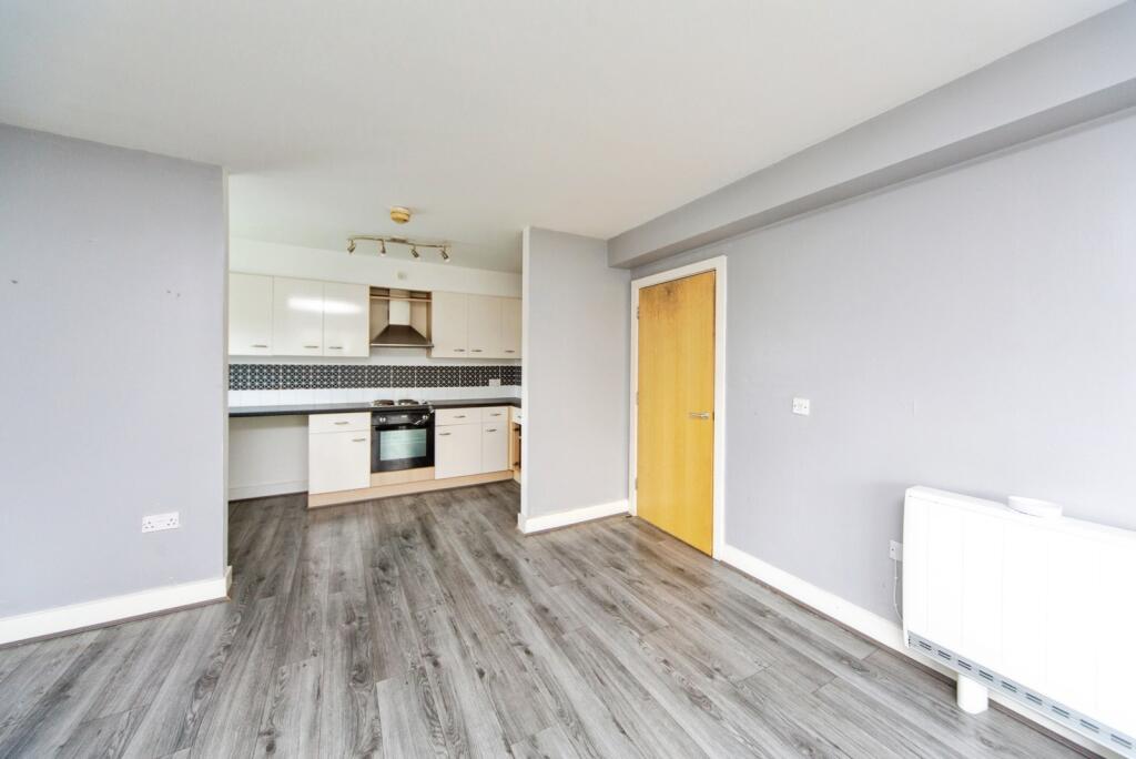 Taylforth Close, Walton, Liverpool, L9 photo 4
