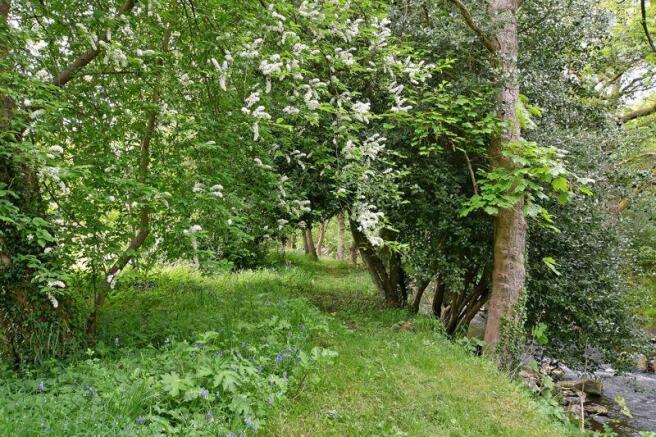 Surrounding Land &amp; Gardens