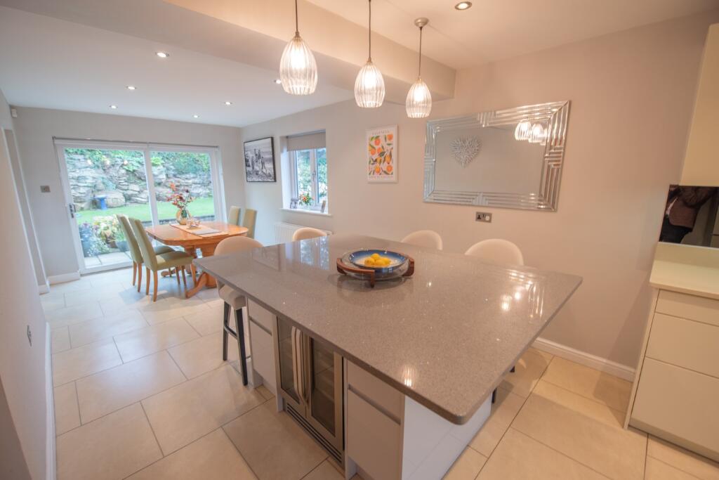 House in Bradford, Glusburn and Cross Hills - View 4