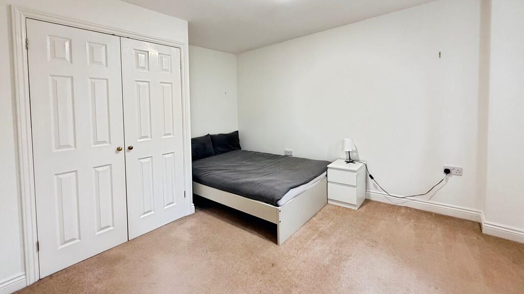 Additional image 10 of Sandalwood Road, Westbury