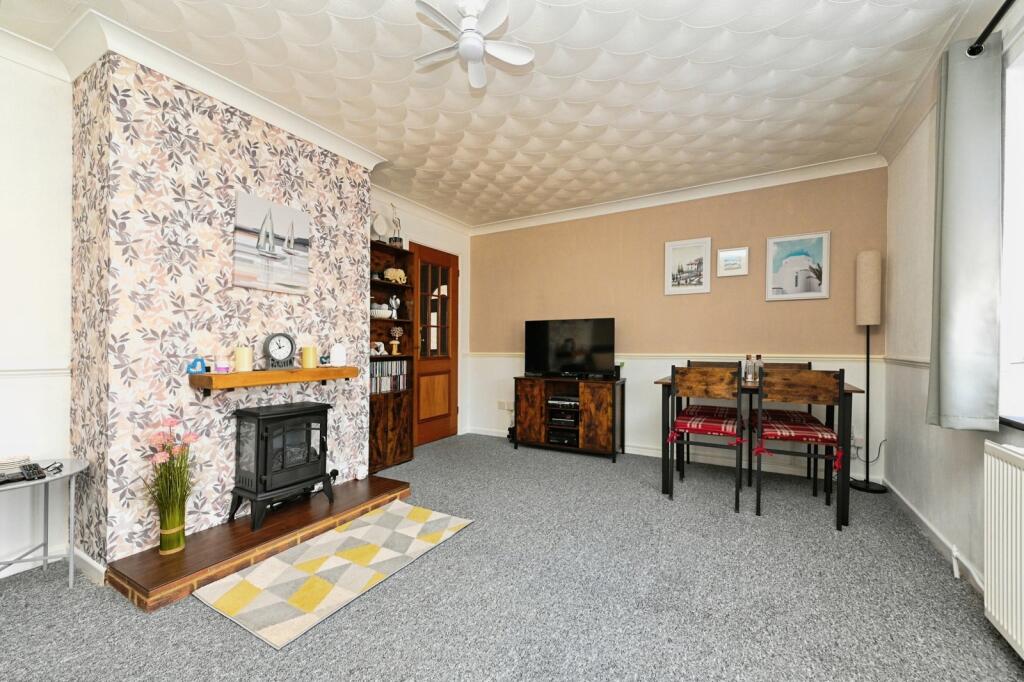 House in Peterborough - View 2