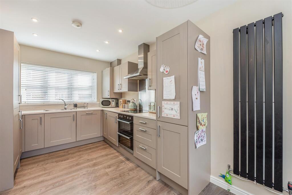 House in Portsmouth - View 4