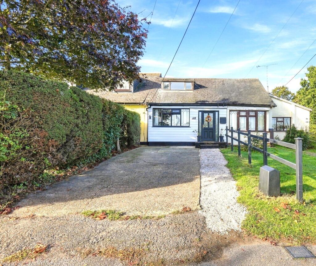 Main image of property: Ashingdon Road, Ashingdon, Essex, SS4