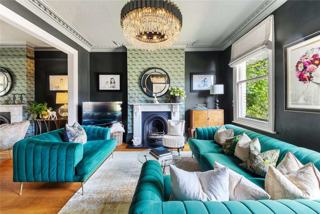 Princes Road, Weybridge, KT13 - View 3