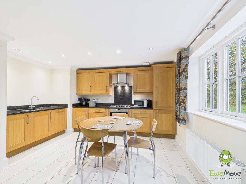 Garrett Court, Oakley, Basingstoke, Hampshire, RG23 photo 3