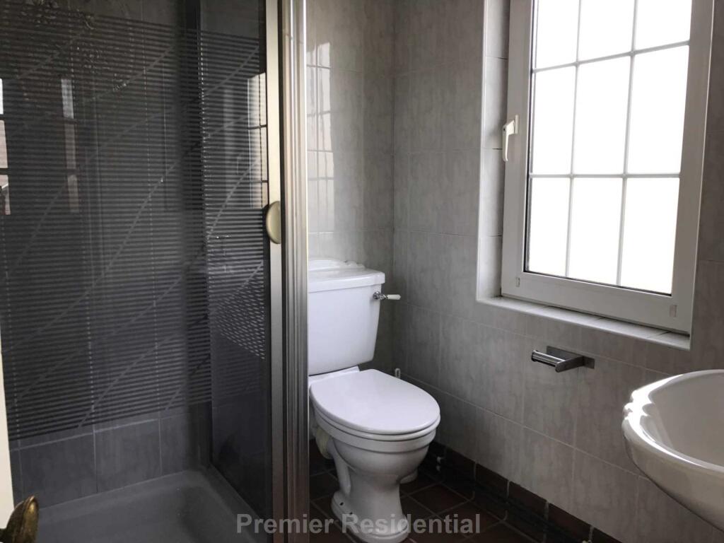 Apartment in Manchester - More