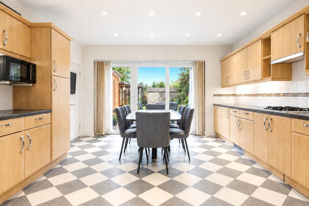 House in London - More