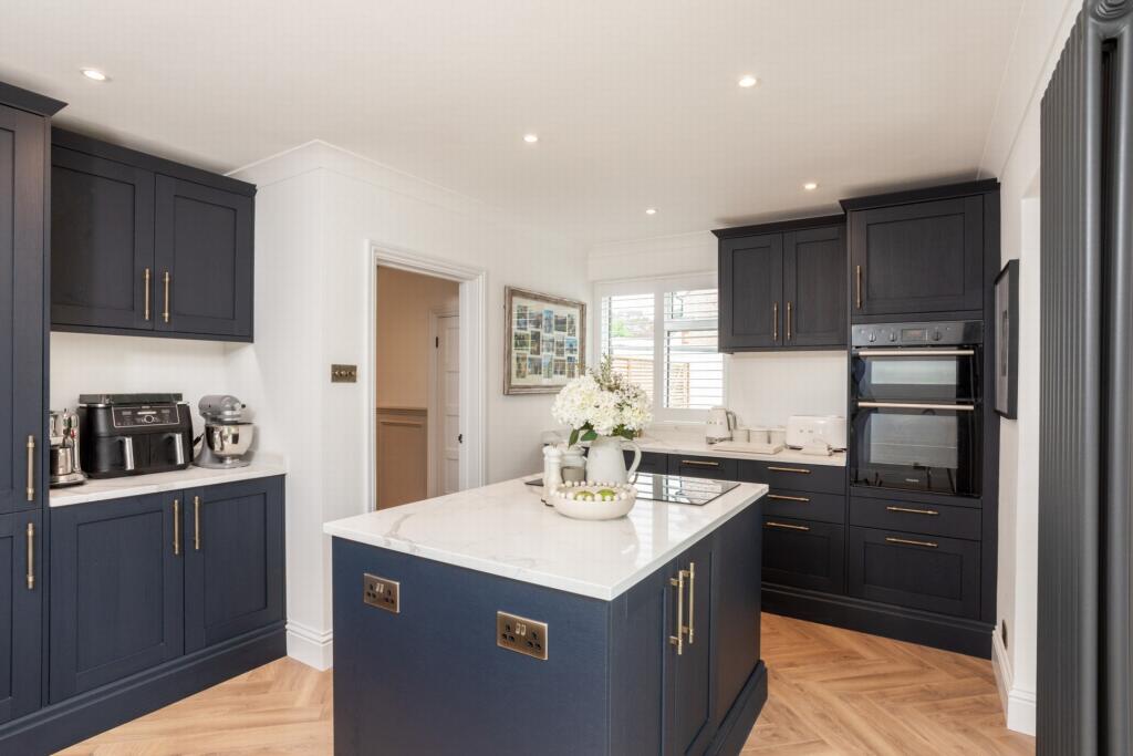 House in Hythe, Orchard Valley - View 4