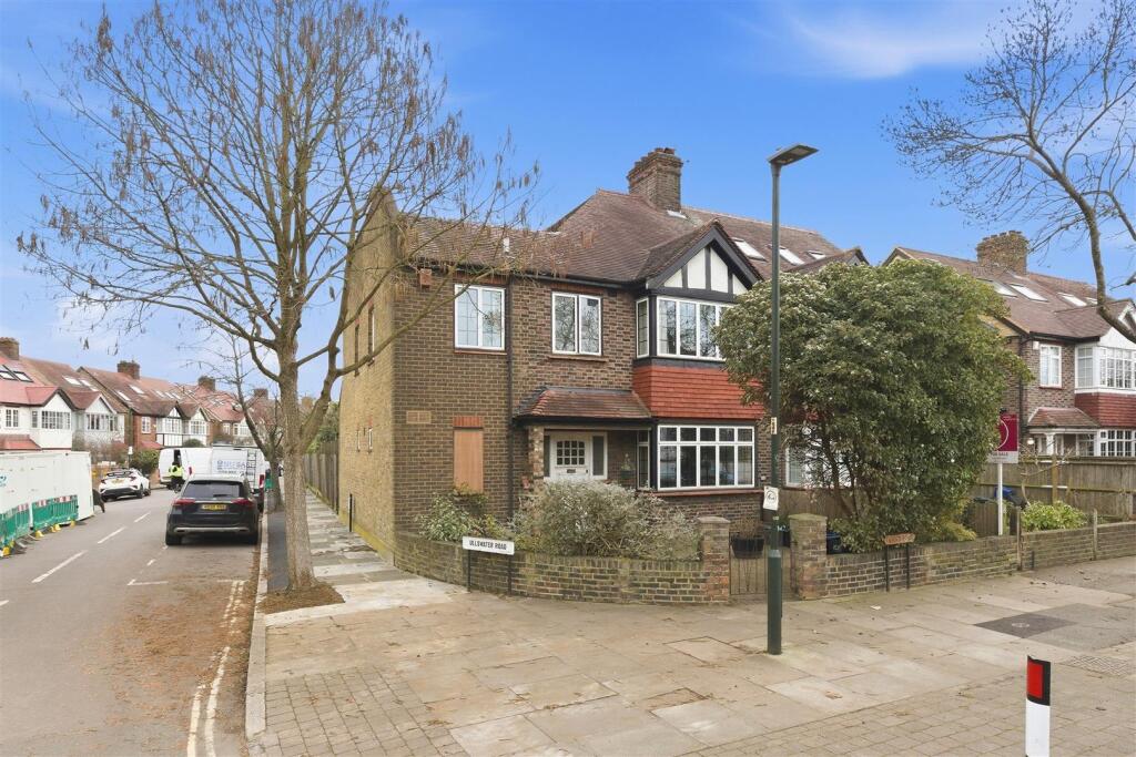 Main image of property: Ferry Road, Barnes, London, SW13