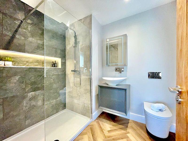 Additional image 15 of  Meadow View, Dosthill Road, Dosthill, Tamworth B77 1JB