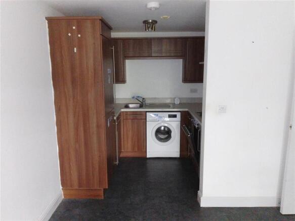 42 Sir Bernard Lovell Road, Malmesbury, Wiltshire SN16 9FQ photo 4