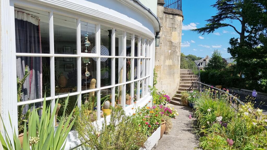 Main image of property: Wellington Terrace, Clifton, Bristol BS8