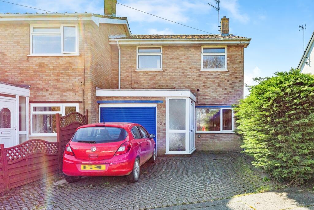 Main image of property: Harlestone Road, Northampton, Northamptonshire, NN5