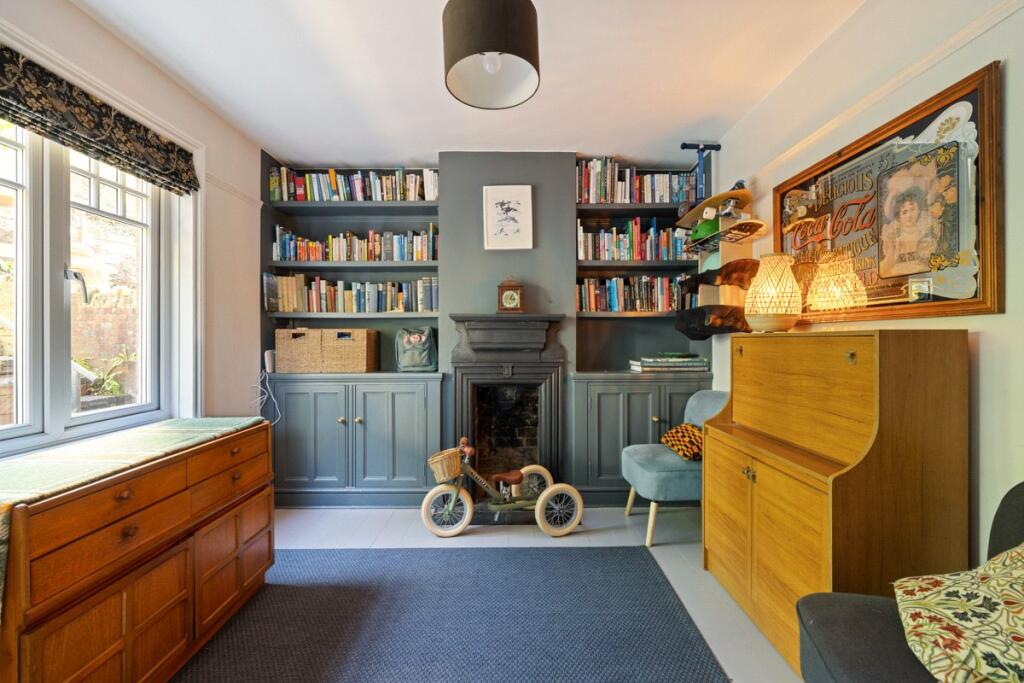 Longdene Road, Haslemere, Surrey, GU27 photo 3