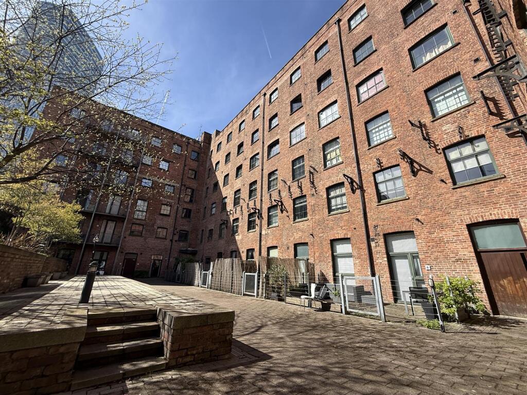 Main image of property: Macintosh Mills, 4 Cambridge Street, Manchester