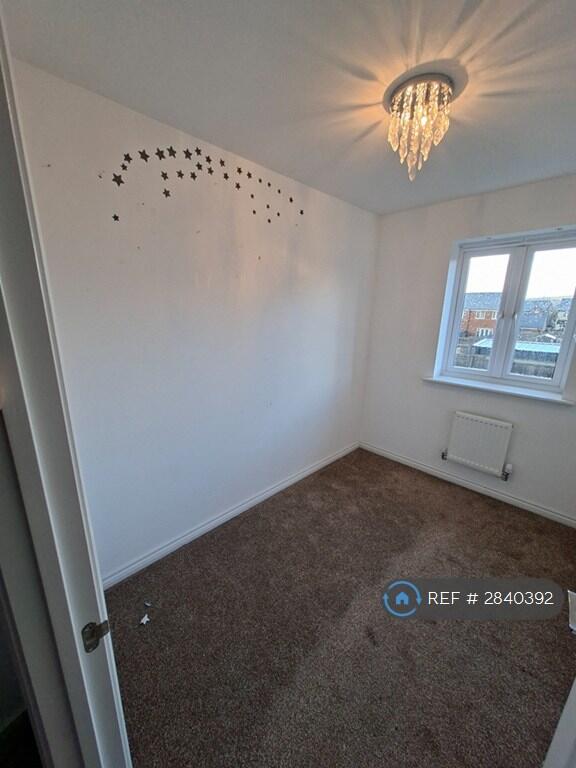 House in Bolton, Greater Manchester - View 5