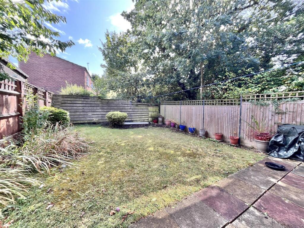 House in Wilmslow, Heathfield Farm, Colshaw Farm - View 4