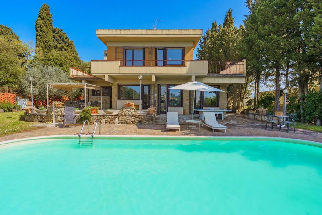 Main image of property: Tuscany, Florence, Florence