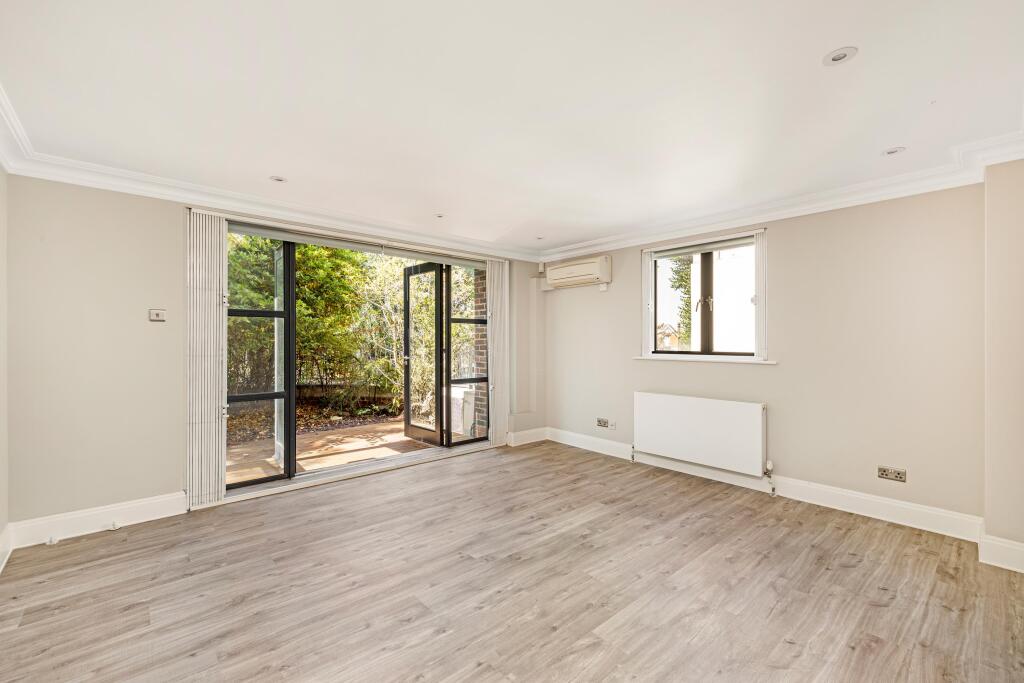 Main image of property: Heath Cut Lodge, North End Way, Hampstead, NW3