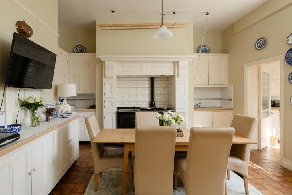 House in York - View 5