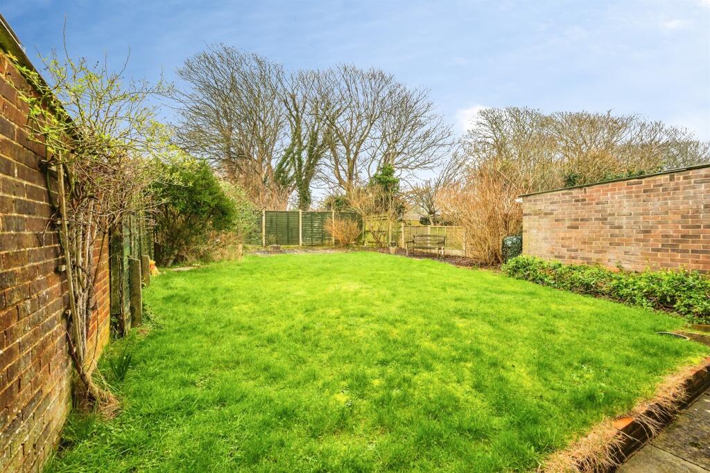 Upper Chyngton Gardens, Seaford - View 5