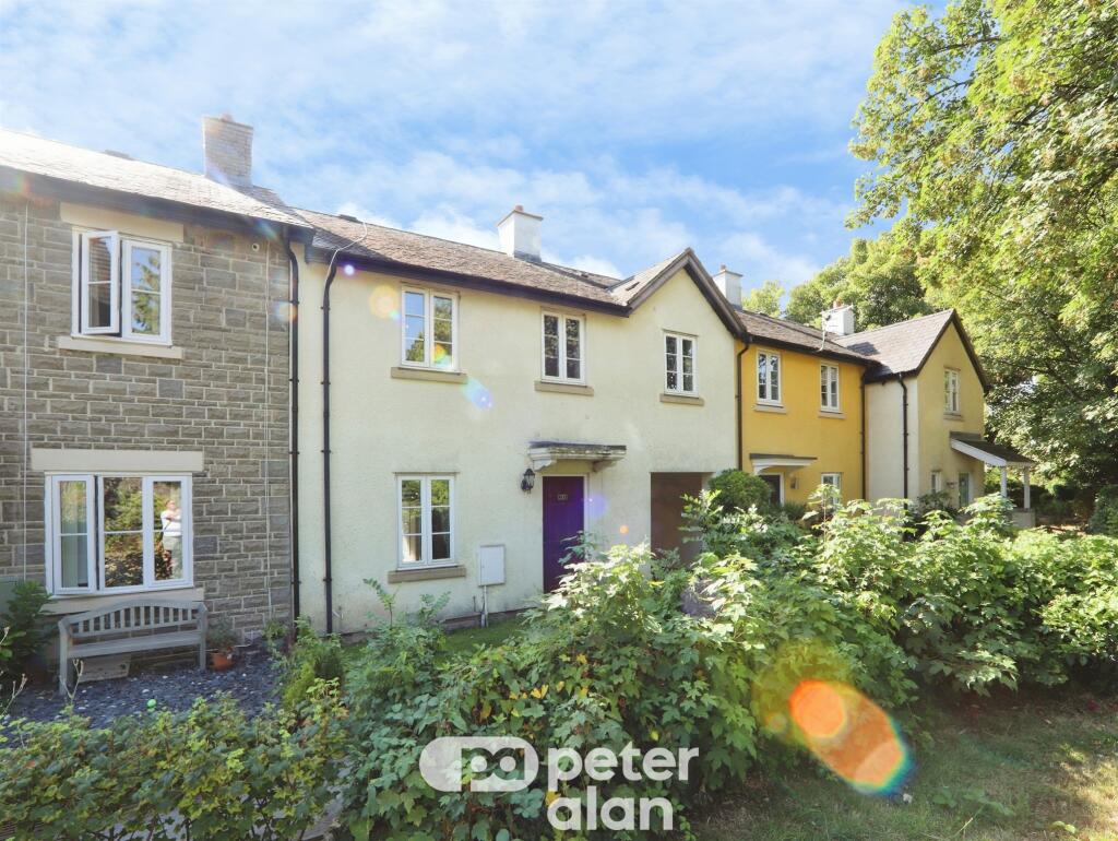Main image of property: Heritage Court, Llantarnam, Cwmbran