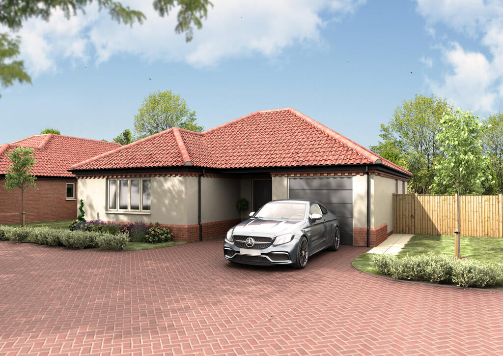 3-bed bungalow on Marsh Lane, Carlton Colville, £595,000