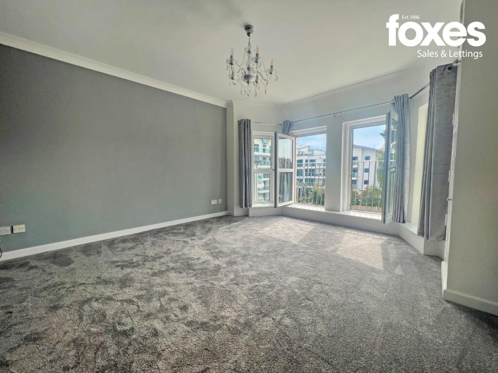 Apartment in Bournemouth, Boscombe - View 4