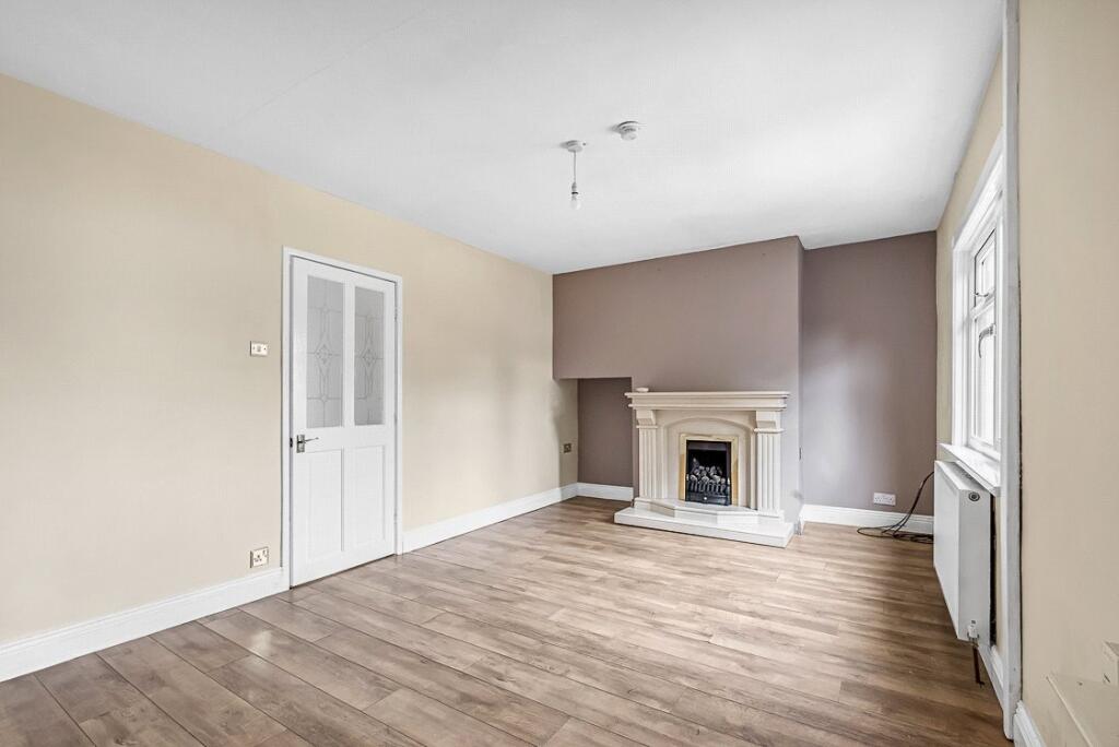 Additional image 3 of Gisburn Road, Barnoldswick, Lancashire, BB18