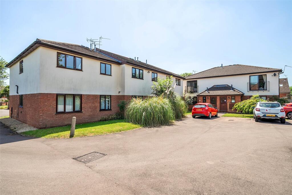 Main image of property: Mendip Road, Cheltenham, Gloucestershire, GL52