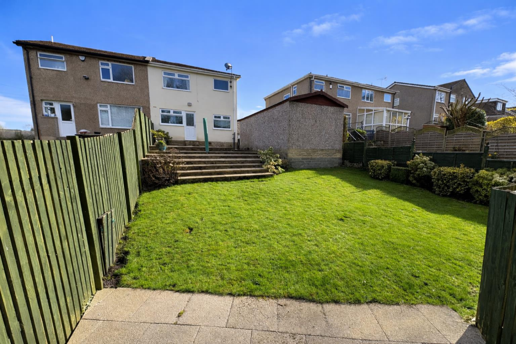 Additional image 21 of Oakleigh Avenue, Clayton, Bradford