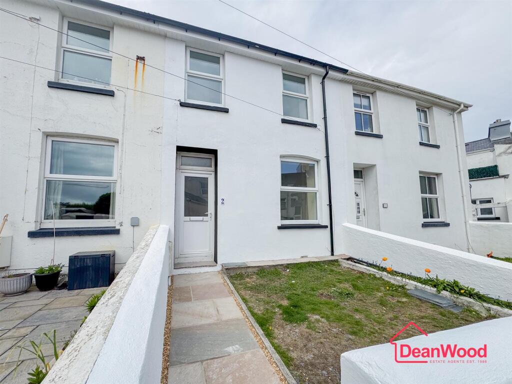 Main image of property: 2 Summerhill Grove, Douglas, Isle of Man