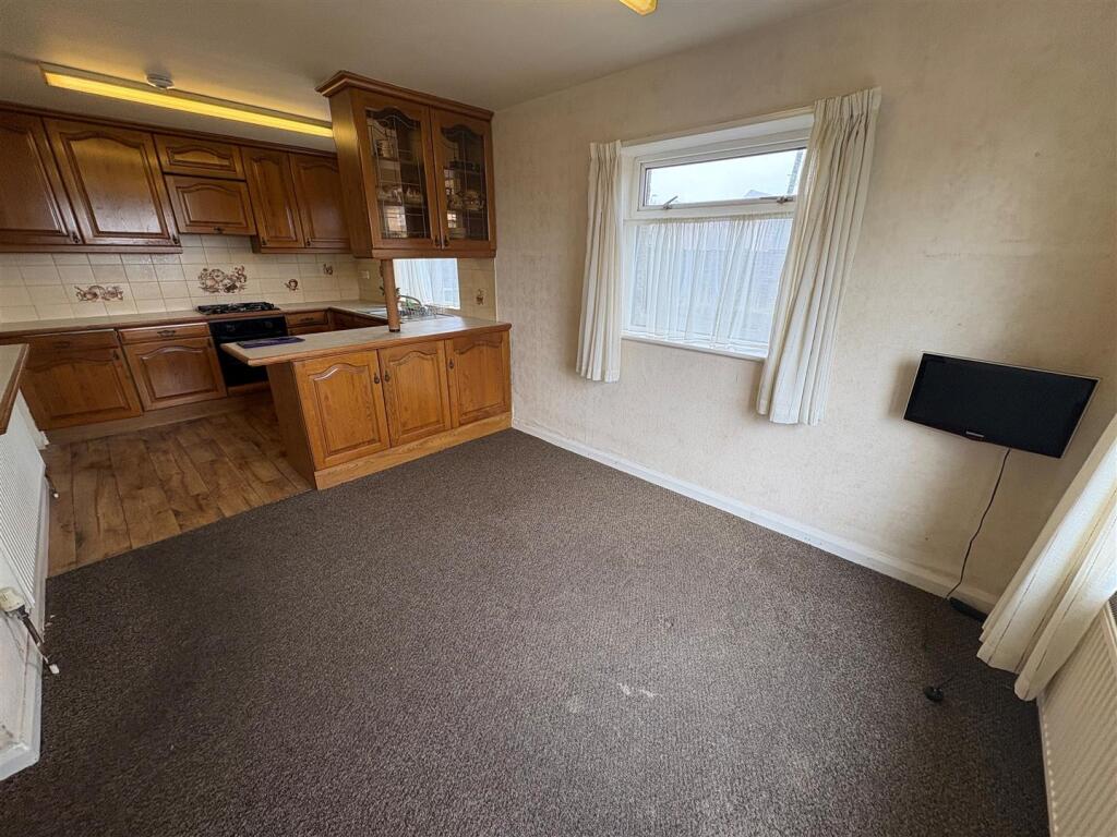 Additional image 11 of Long Lane, Queensbury, Bradford