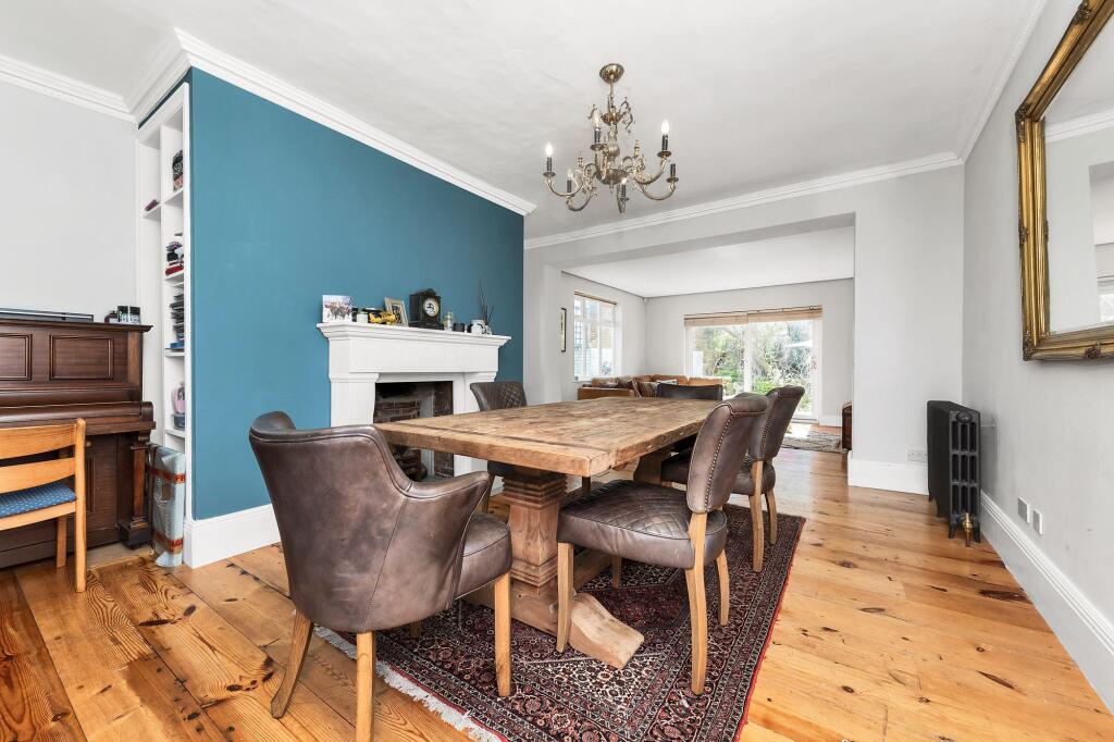 House in West Suffolk, Newmarket - View 2