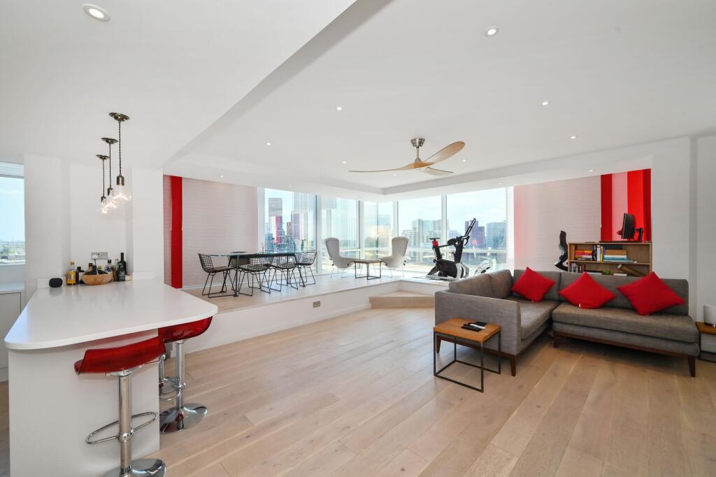 Apartment in London - View 5