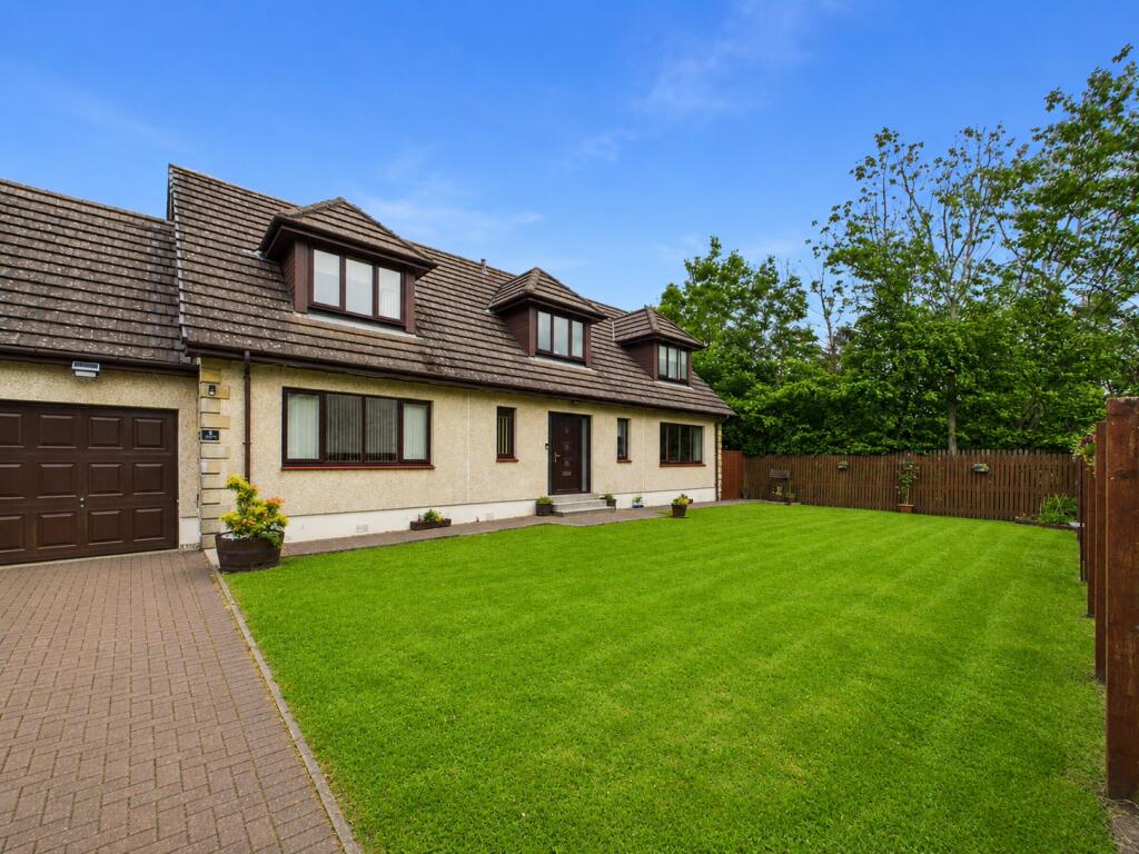 House in Wattston, Riggend - View 4