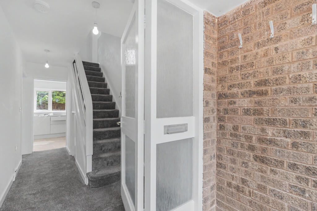 House in Nottingham, Gedling - View 3