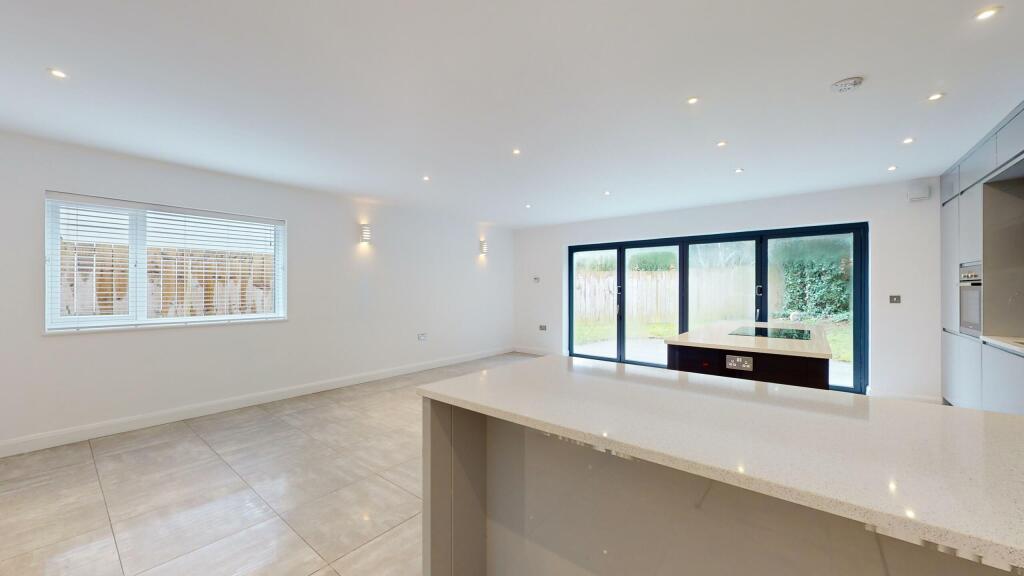 House in Harrogate - View 3