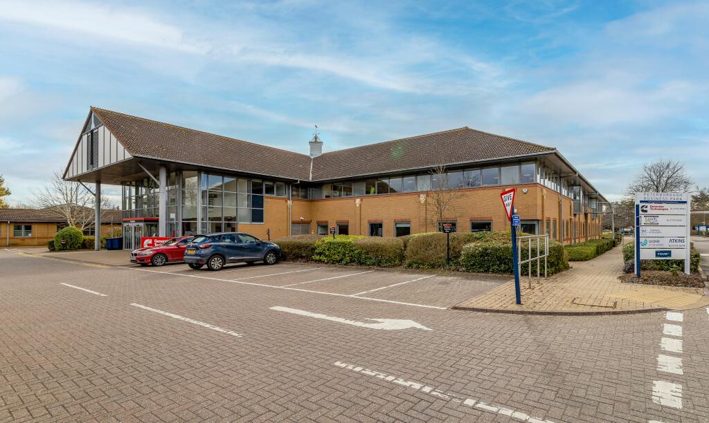 Fountain Court 008.jpg