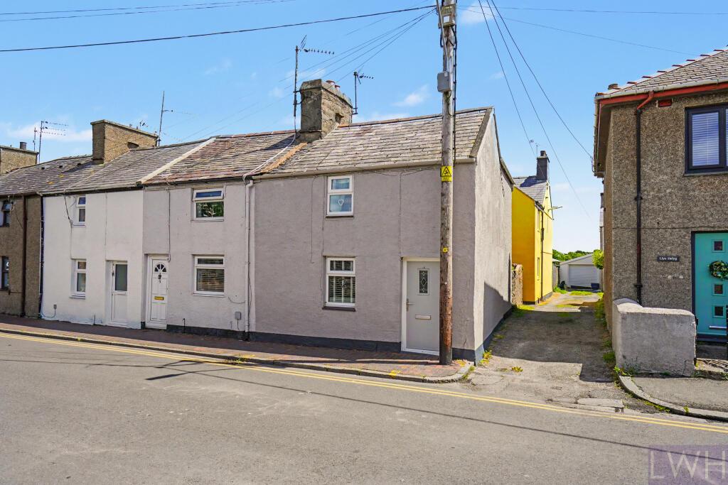 Main image of property: Penrhydlyniog, Pwllheli