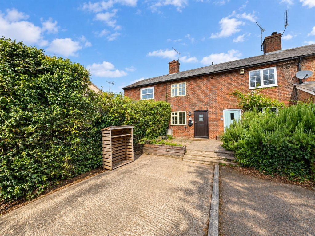 Main image of property: New Park Lane, Aston