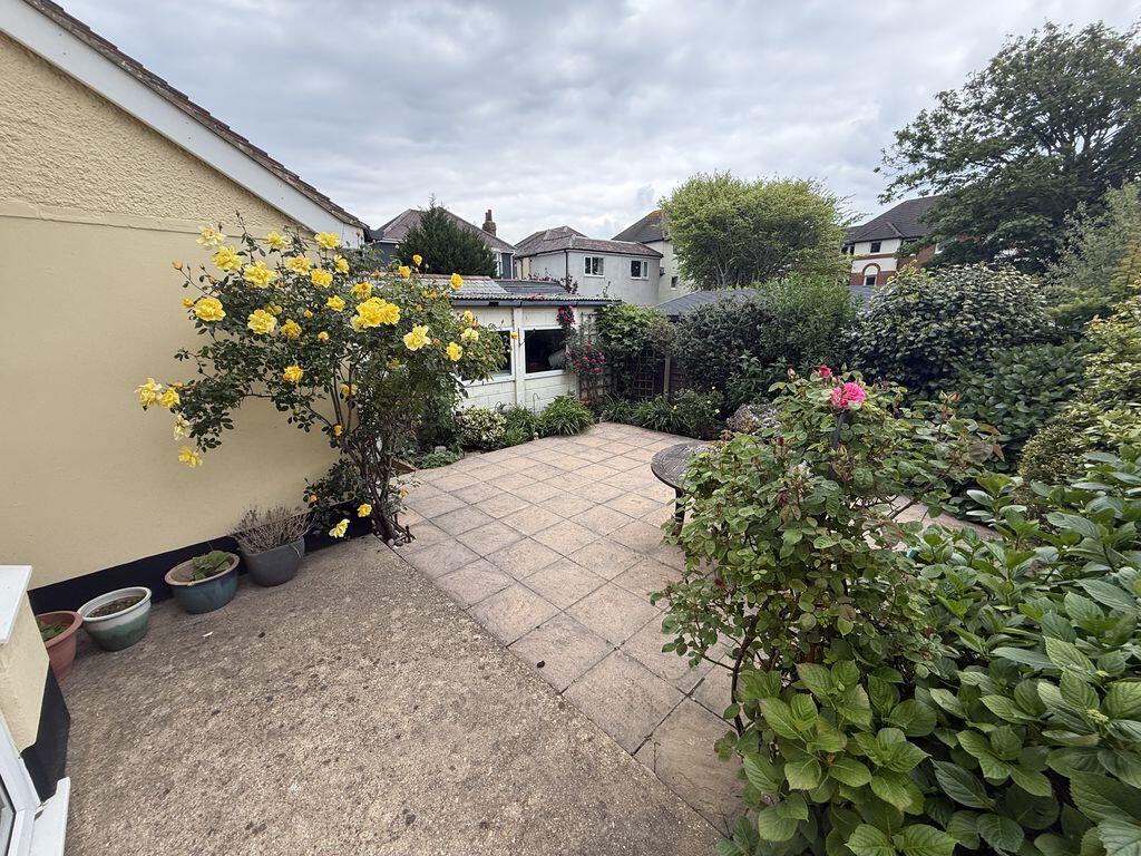 Avoncliffe Road, Southbourne photo 3