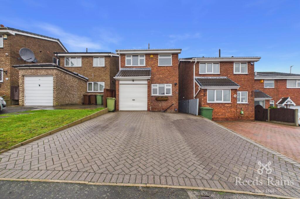 Main image of property: Larks Hill, Pontefract, West Yorkshire, WF8