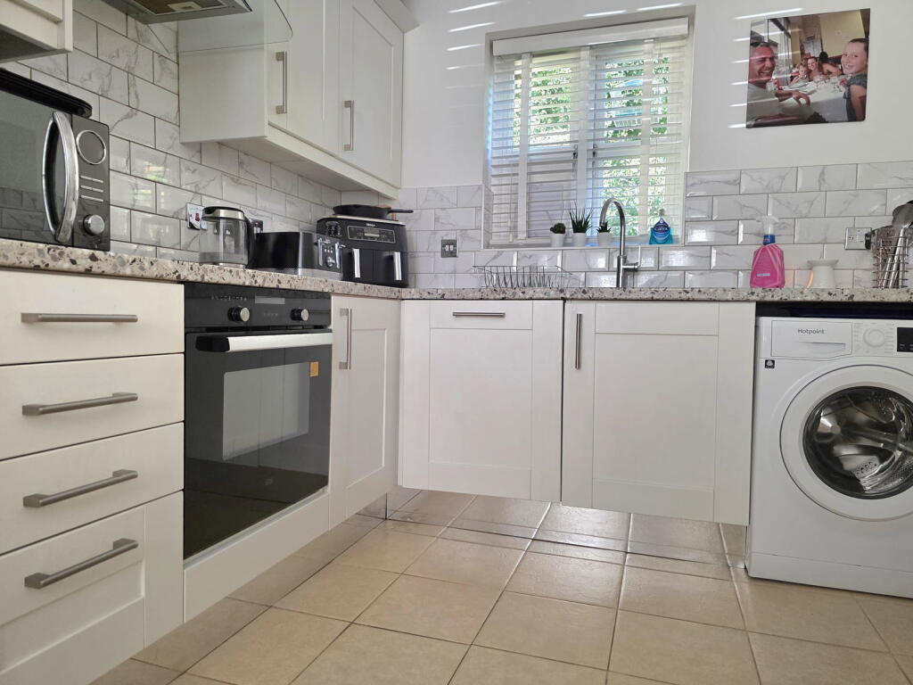 House in Canterbury, Herne and Broomfield - View 5