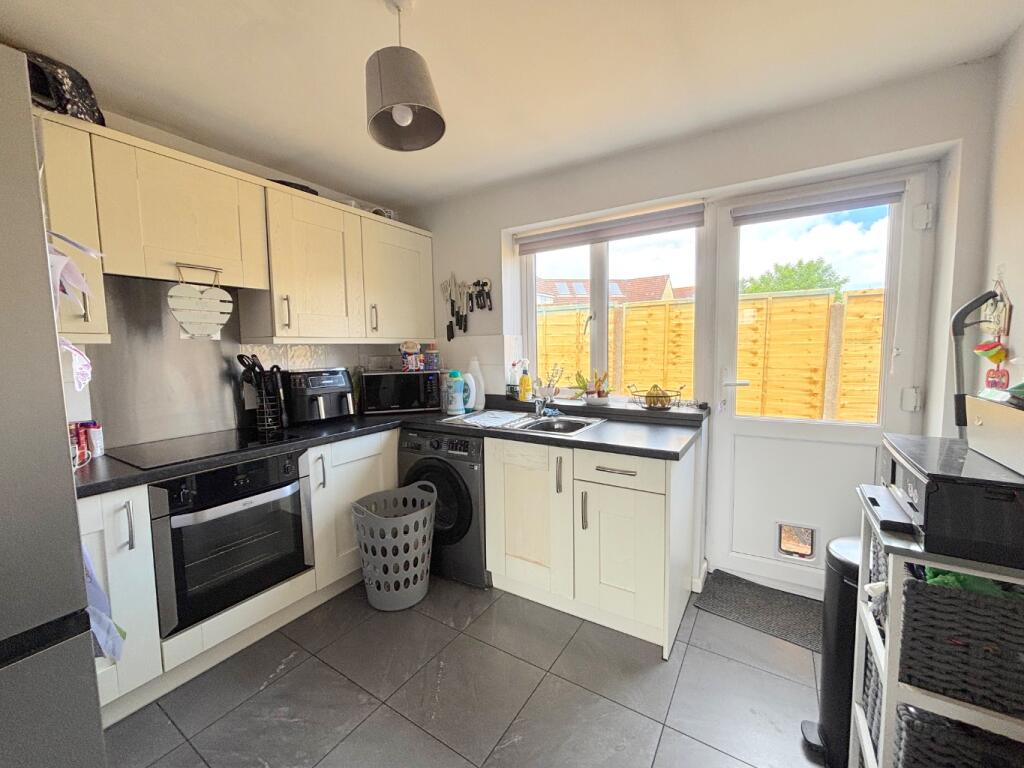 Sawthum Place, Glebelands, Westfield - View 4