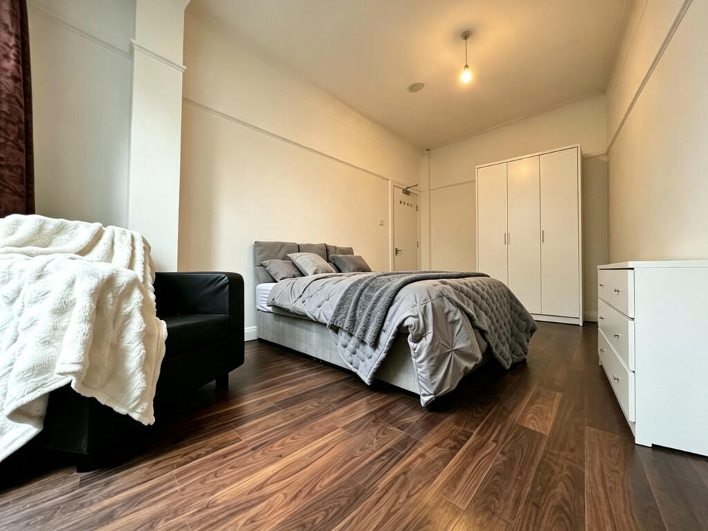 Main image of property: Woodberry Grove, Manor House
