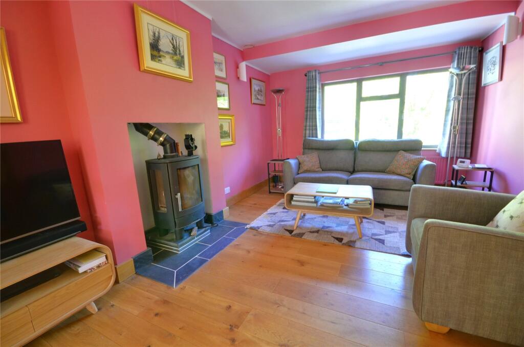 Copthorne Road, Felbridge, West Sussex, RH19 photo 3