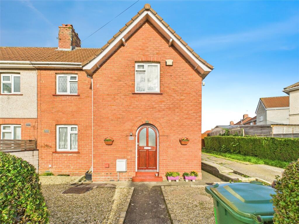 2-bed semi-detached on Colchester Crescent, Bristol, BS4, £250,000