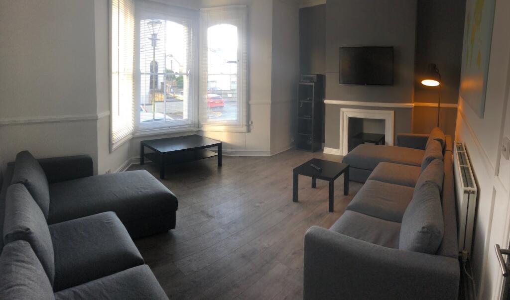 House in Cardiff - View 4