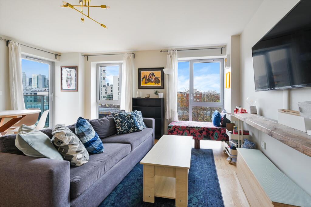 Main image of property: Warwick Apartments, 132 Cable Street, London, E1